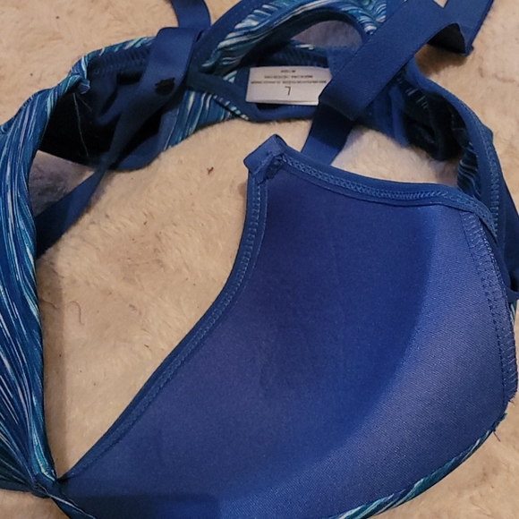 Sports bra - Picture 2 of 2